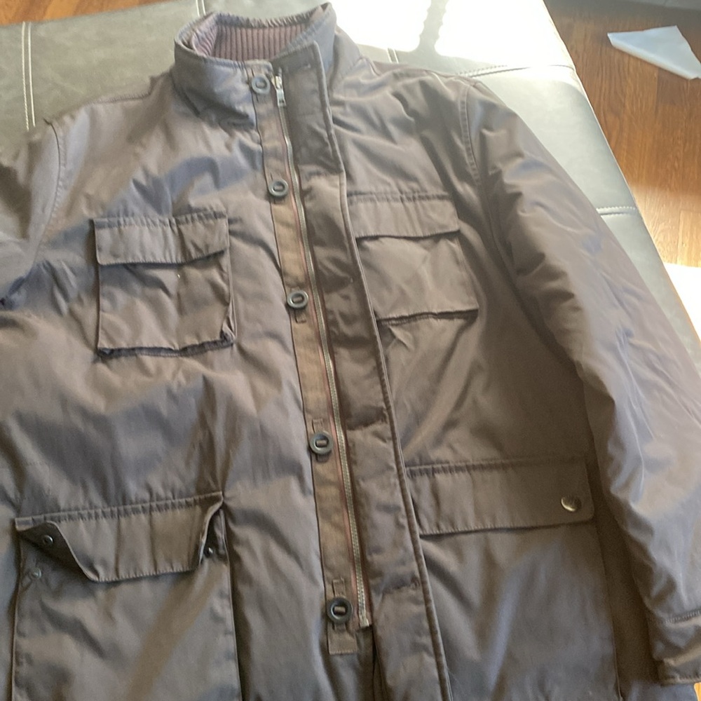 Men’s Jacket - Picture 3 of 6